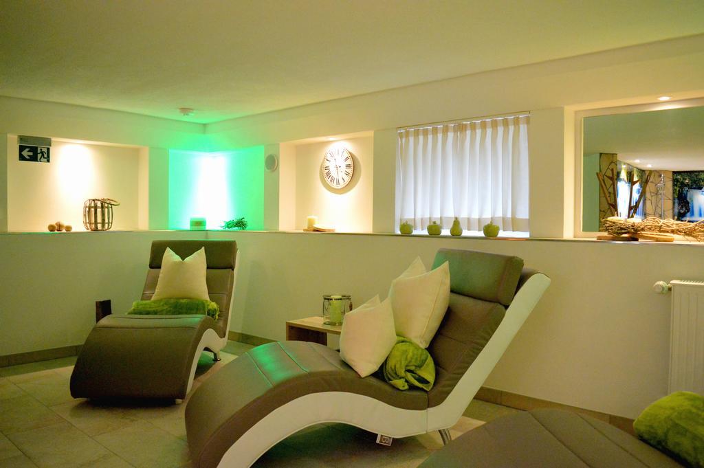 Wellness-Gasthof-Cafe Nuhnetal Otel Rengershausen Dış mekan fotoğraf